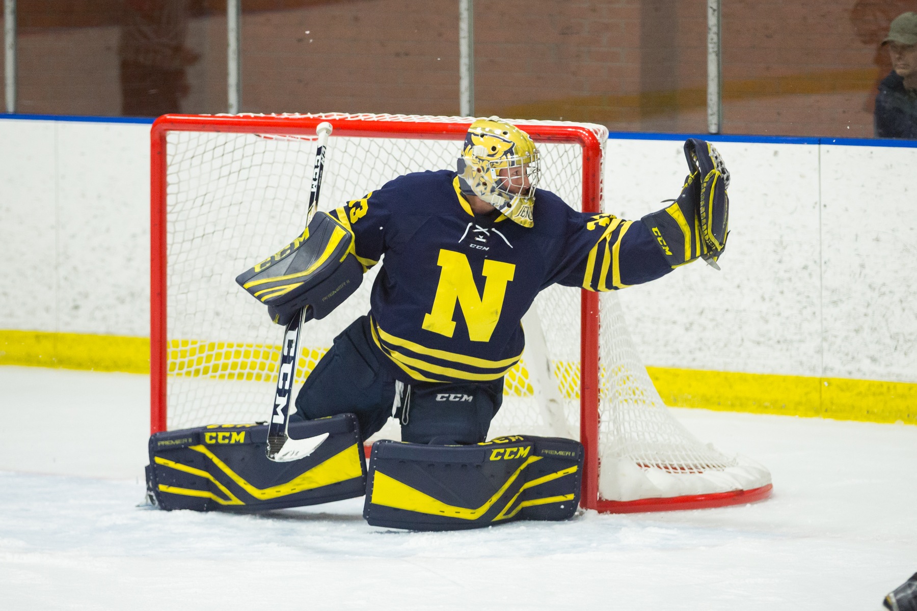 Ooks Beat Trojans In Game One