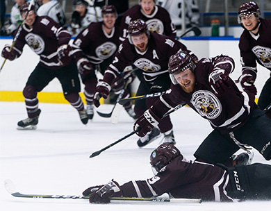 Gotaas scores golden goal that sends Griffins back to ACAC final for third-straight season