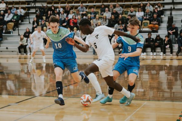 Rattlers and Broncos Battle to a Draw in Round Robin Matchup