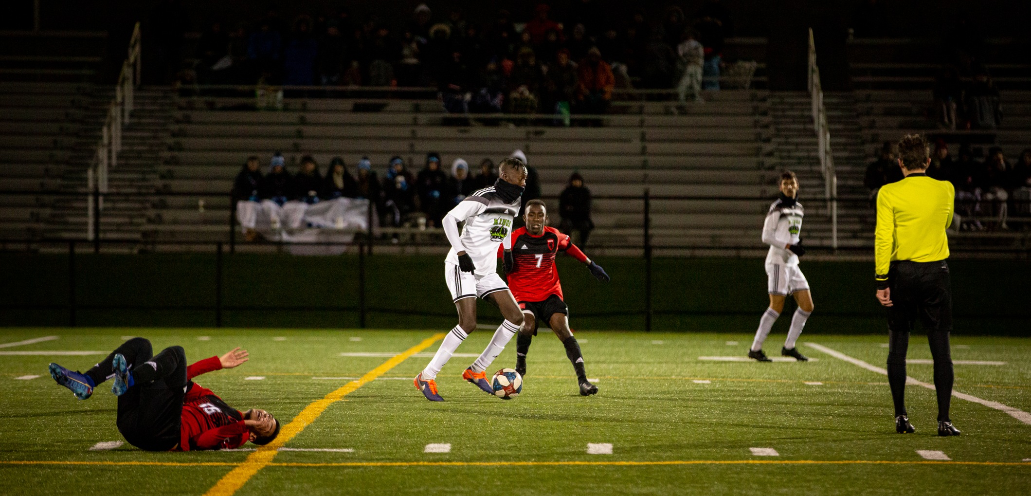 Kings pull off the upset defeating the #1 Trojans in PKs