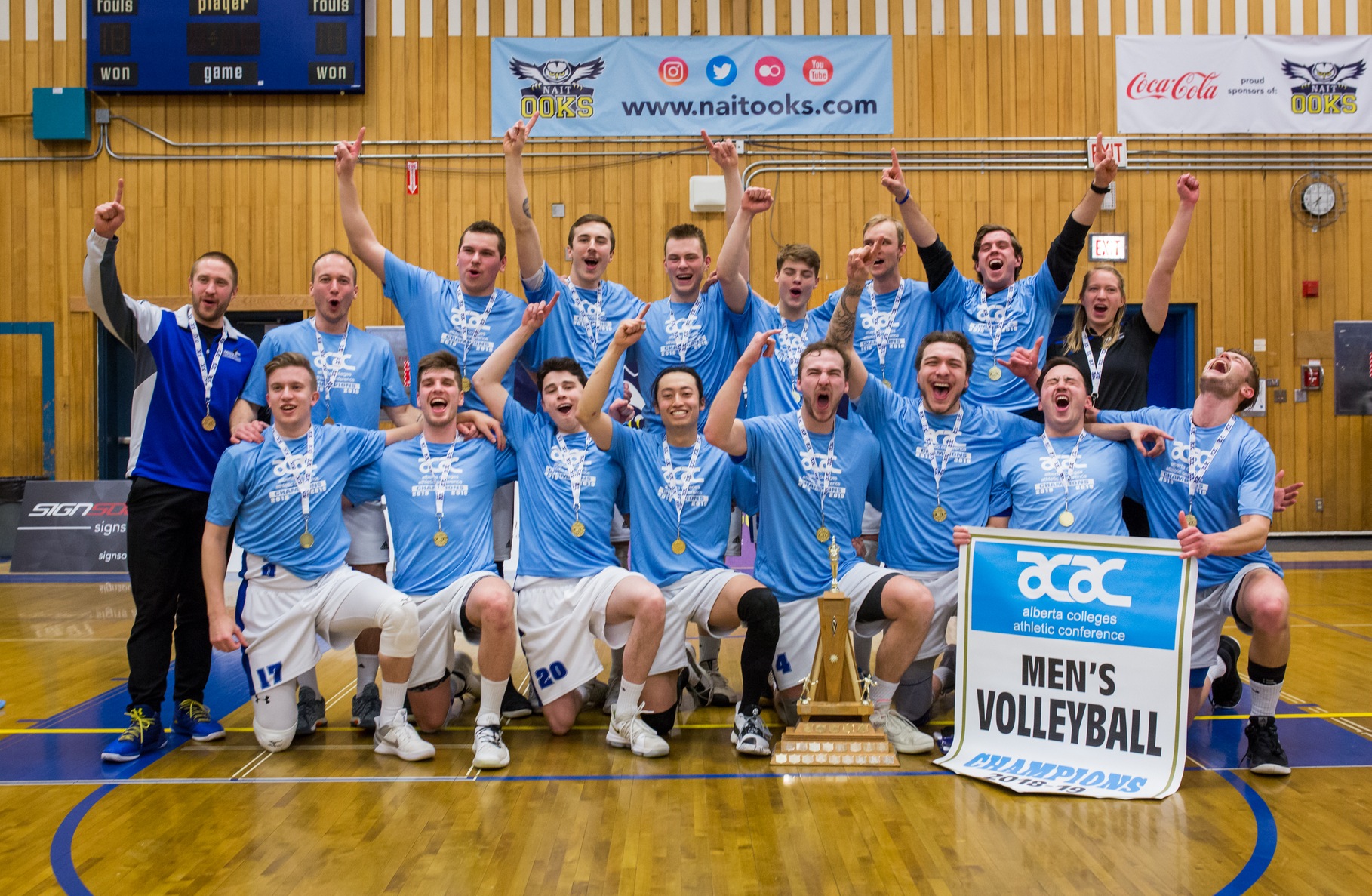 Huskies Takedown Kodiaks, Claim ACAC Gold