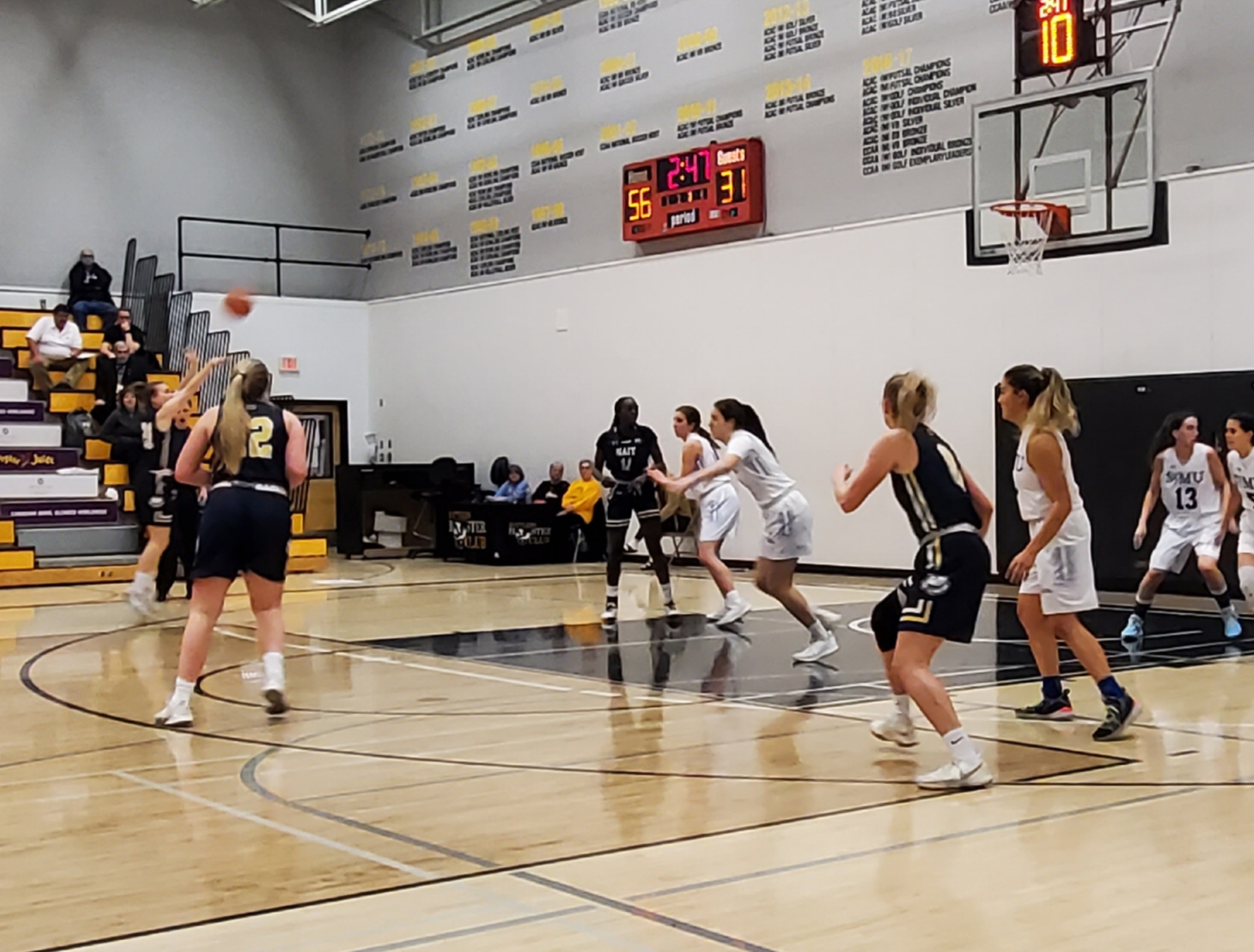 Lightning Strike Down Ooks in Big Win