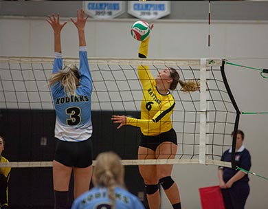Rattlers VBaller Janelle Neyron