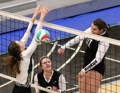Varga and team prepare for Women's Volleyball Championships
