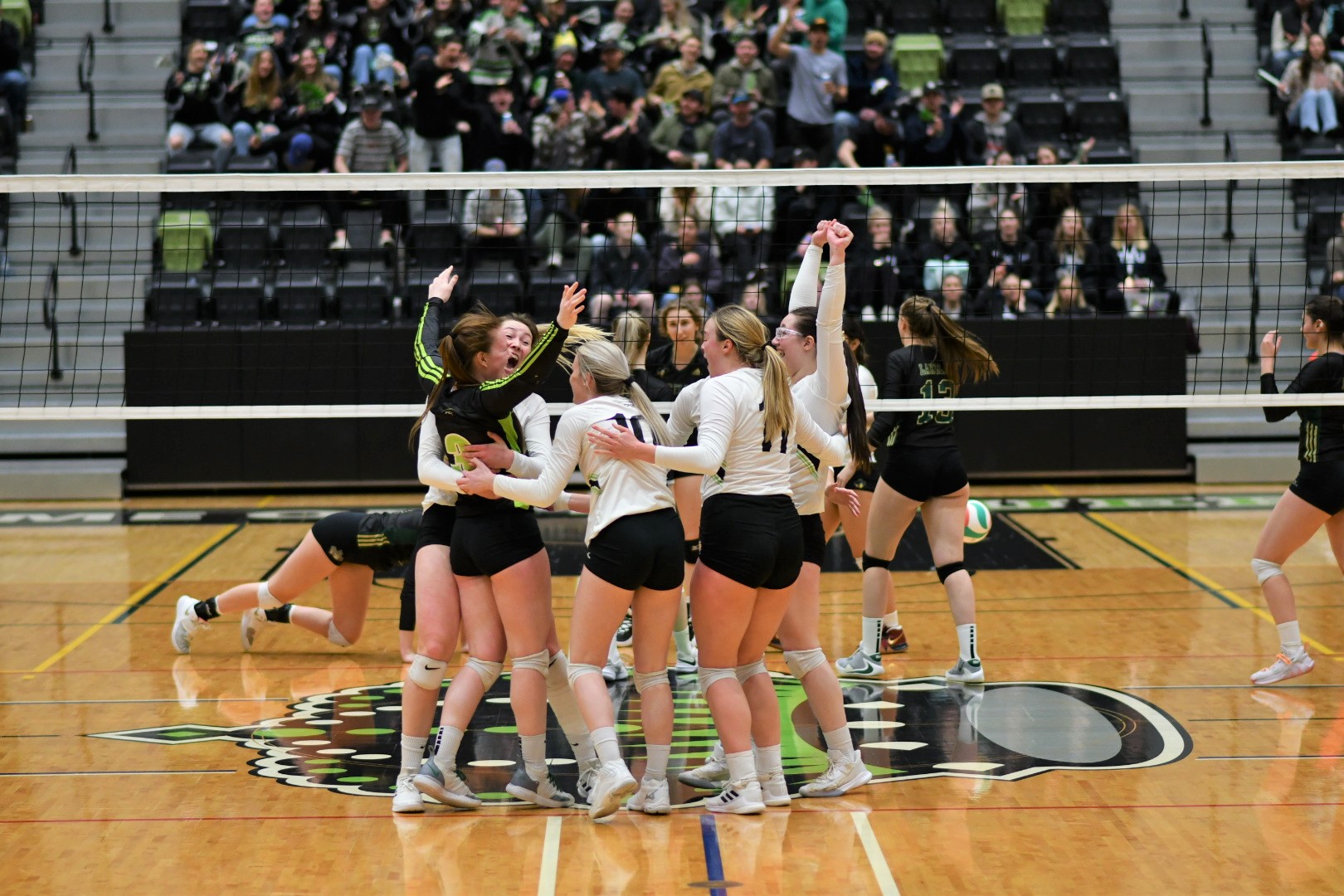 RDP Queens down Rustlers in four sets, earn ACAC gold