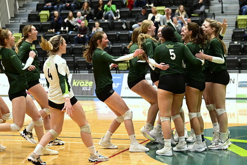 The Queens come up big to earn a bronze medal in Red Deer